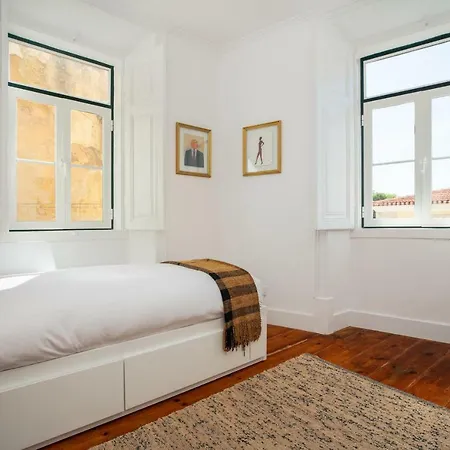 Central 2 Bedroom With Urban Vibe Daire *
