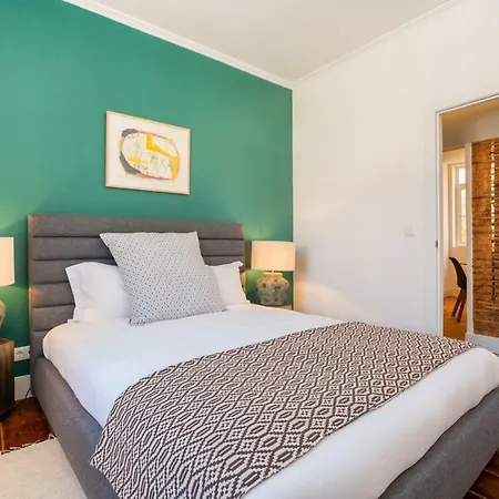 Central 2 Bedroom With Urban Vibe Lisboa