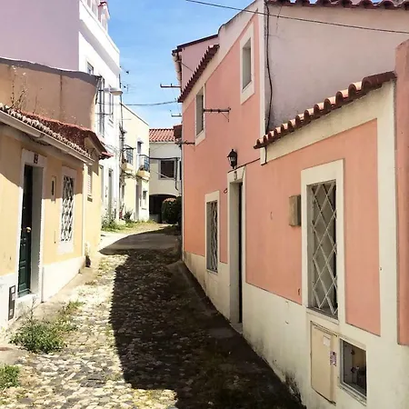 Central 2 Bedroom With Urban Vibe * Lisboa